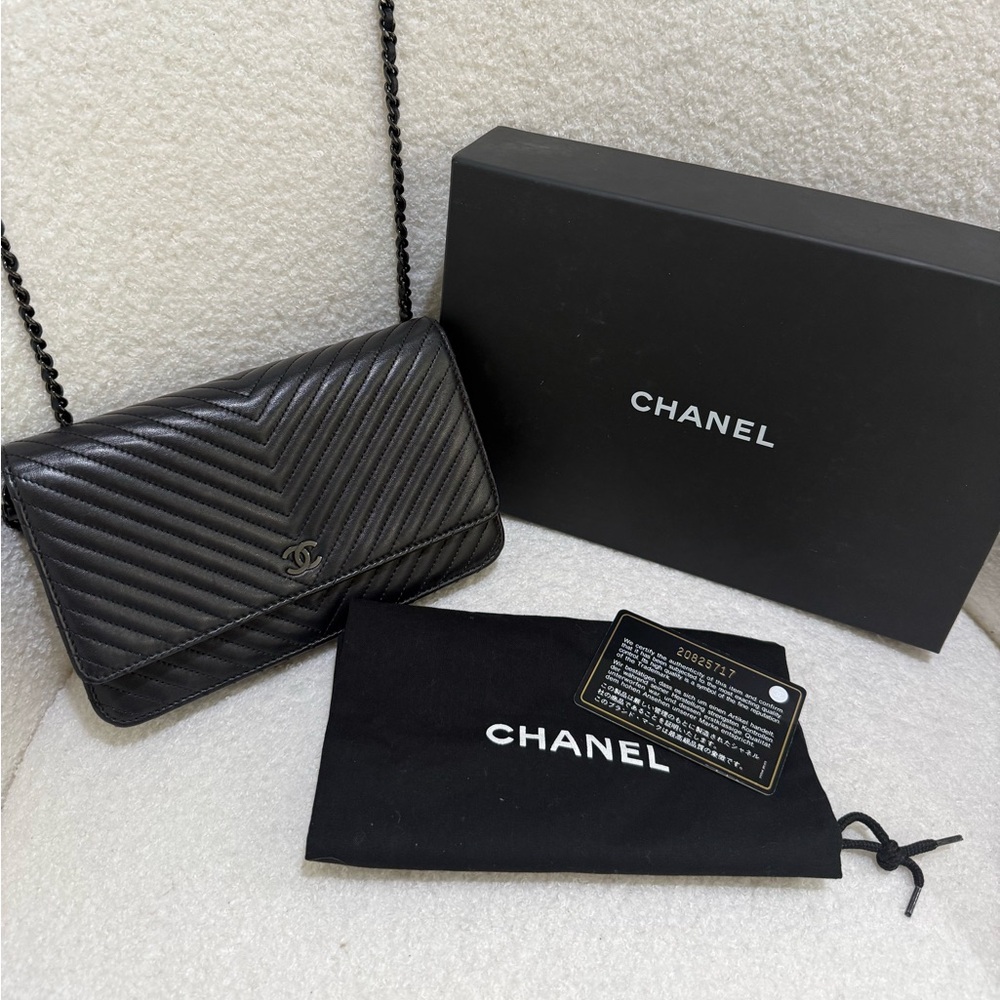 Chanel Black Chevron Crossbody Bag